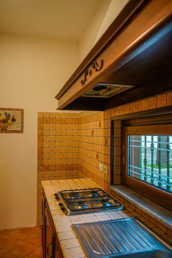 B&B Le Canapine Frattamaggiore Exterior photo